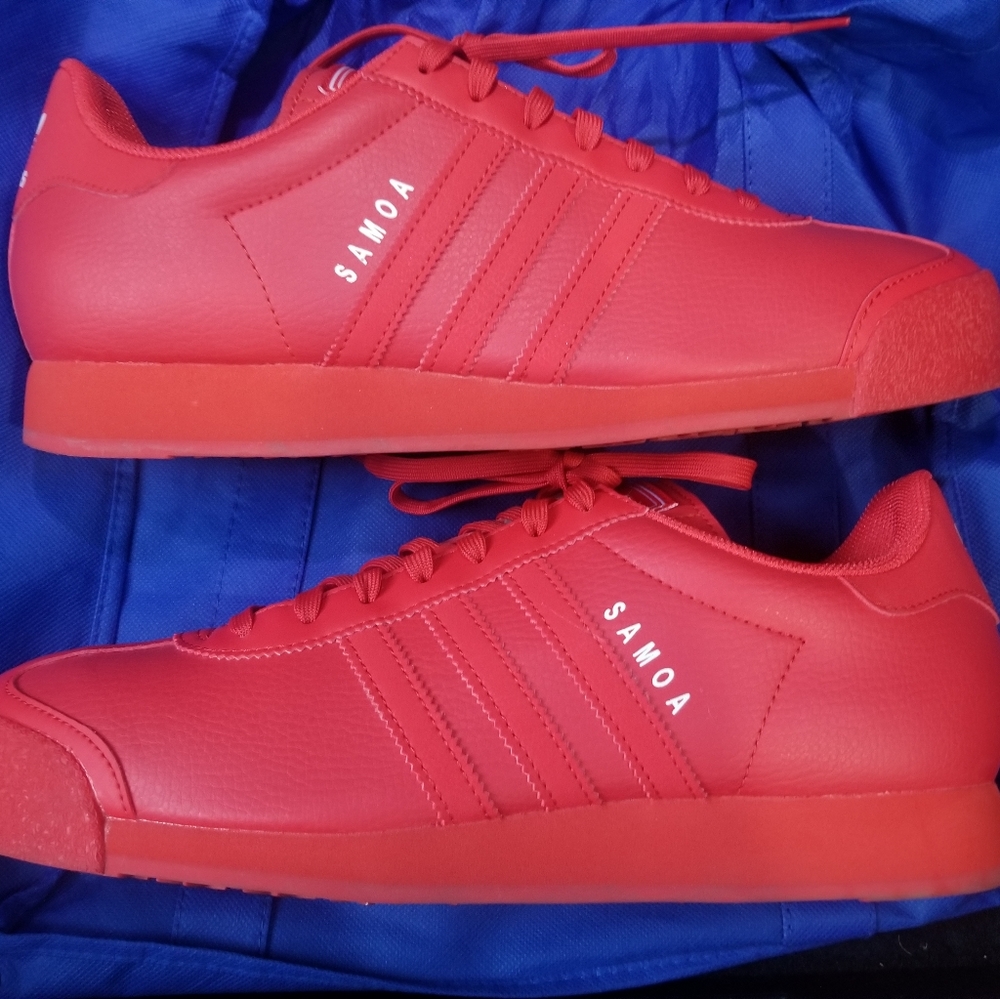 Adidas Somoa Red October's